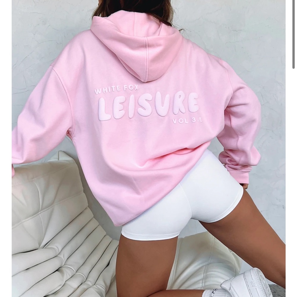 WHITE FOX HOODIE